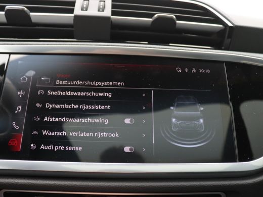 Audi Q3 45 TFSI e S Edition 245PK DSG matrix led, trekhaak, adaptive cruise, panormadak, elek. bedienbare... ActivLease financial lease