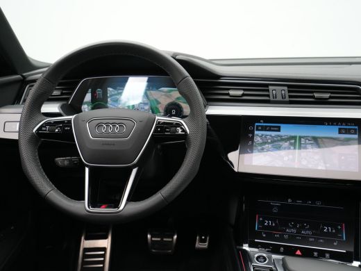 Audi Q8 e-tron 55 quattro S-Line Edition Competition 115 kWh 408pk Panorama Navigatie Camera Stoelverwarming Luc... ActivLease financial lease