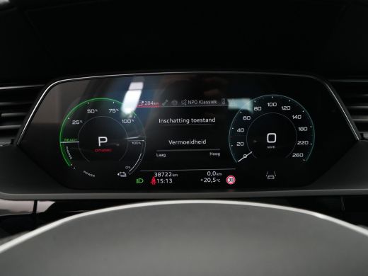 Audi Q8 e-tron 55 quattro S-Line Edition Competition 115 kWh 408pk Panorama Navigatie Camera Stoelverwarming Luc... ActivLease financial lease