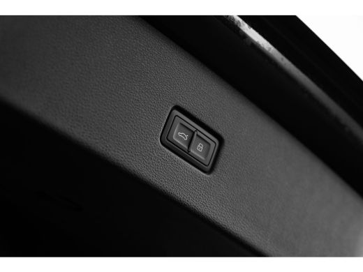 Audi Q8 Pro Line S | Adaptive air suspension sport | Bang & Olufsen Premium 3D | Glazen panoramadak ActivLease financial lease