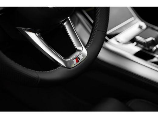 Audi Q8 Pro Line S | Adaptive air suspension sport | Bang & Olufsen Premium 3D | Glazen panoramadak ActivLease financial lease