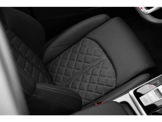 Audi Q8 Pro Line S Competition | Adaptive cruise control | Bang & Olufsen Premium 3D | Glazen panoramadak ActivLease financial lease