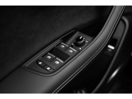 Audi Q8 Pro Line S Competition | Adaptive cruise control | Bang & Olufsen Premium 3D | Glazen panoramadak ActivLease financial lease