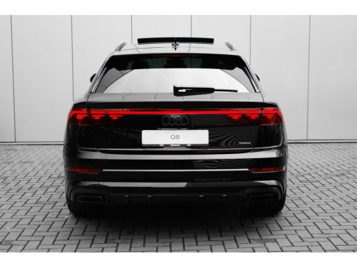 Audi Q8 Pro Line S Competition | Adaptive cruise control | Bang & Olufsen Premium 3D | Glazen panoramadak ActivLease financial lease