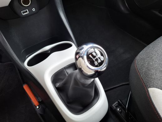 Citroën C1 1.0 VTi Millenium | Achterbank in delen neerklapbaar | Airco | Anti doorSlip Regeling ActivLease financial lease