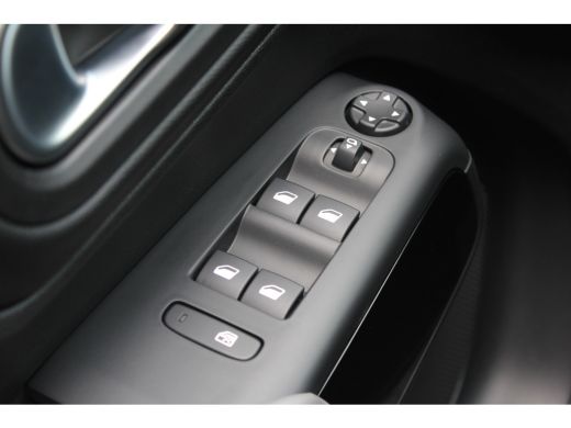 Citroën C5 Aircross 1.2 PURETECH 130PK C-SERIES SHINE / NAVI / CLIMA / FULL-LED / PDC / 18" LMV / CAMERA / KEYLESS / ... ActivLease financial lease