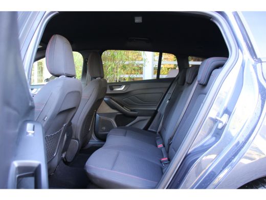 Ford Focus 1.0 EcoBoost ST Line Business | LED | Clima | Navi | Apple Carplay | Stoel+ stuurverw. | 18'' ActivLease financial lease