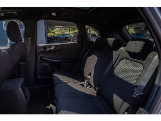 Ford Kuga 2.5 PHEV ST-Line | Achterbank verwarmd | Achteruitrijcamera | Apple Carplay/Android Auto|telefoon... ActivLease financial lease