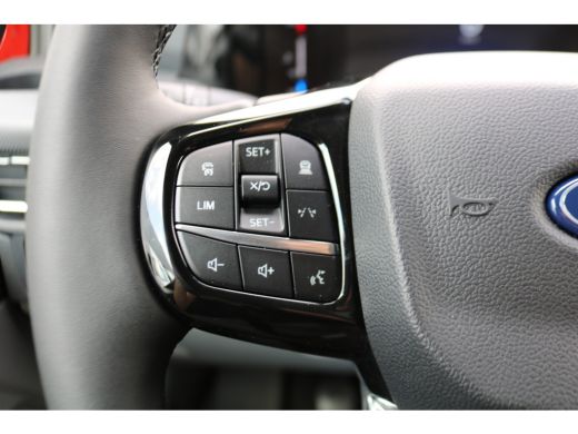 Ford Transit Custom 2.0 TDci L2 H1 Limited Airco Navigatie Apple Carplay (wordt verwacht) ActivLease financial lease
