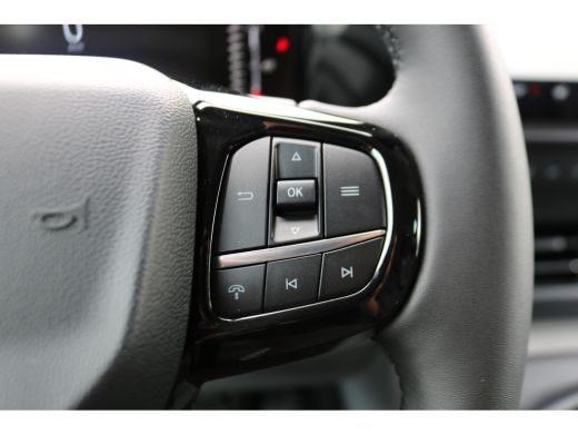 Ford Transit Custom 2.0 TDci L2 H1 Limited Airco Navigatie Apple Carplay (wordt verwacht) ActivLease financial lease