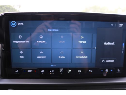 Ford Transit Custom 2.0 TDci L2 H1 Limited Airco Navigatie Apple Carplay (wordt verwacht) ActivLease financial lease