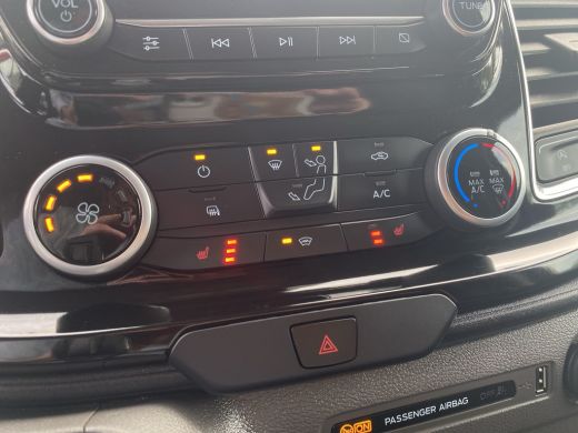 Ford Transit Custom 340 2.0 TDCI L2H1 Limited 170pk Automaat | Dealer o.h. | Adaptieve cruise | Bijrijdersbank | Trek... ActivLease financial lease