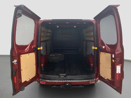 Ford Transit Custom 340 2.0 TDCI L2H1 Limited 170pk Automaat | Dealer o.h. | Adaptieve cruise | Bijrijdersbank | Trek... ActivLease financial lease