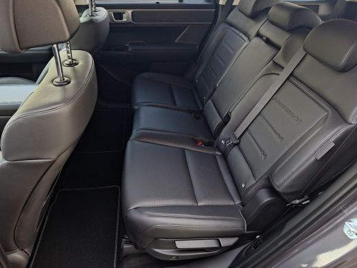Hyundai Santa Fe 1.6 T-GDI PHEV Premium 4WD 7p. | Apple Carplay/ Android Auto | Trekhaak | 20'' Glans zwarte velge... ActivLease financial lease