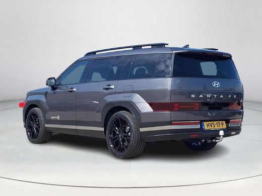 Hyundai Santa Fe 1.6 T-GDI PHEV Premium 4WD 7p. | Apple Carplay/ Android Auto | Trekhaak | 20'' Glans zwarte velge... ActivLease financial lease