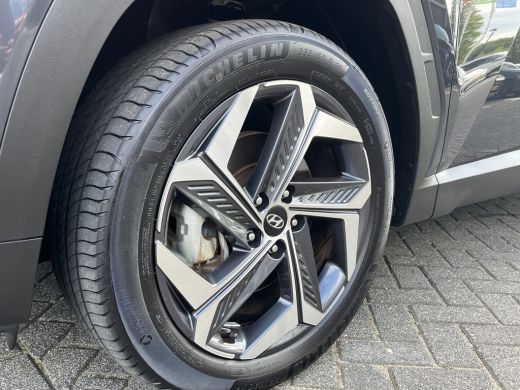 Hyundai Tucson 1.6 T-GDI 265pk PHEV Comfort Smart 4WD | Climate | Camera | Carplay | Keyless | Navigatie | Full ... ActivLease financial lease
