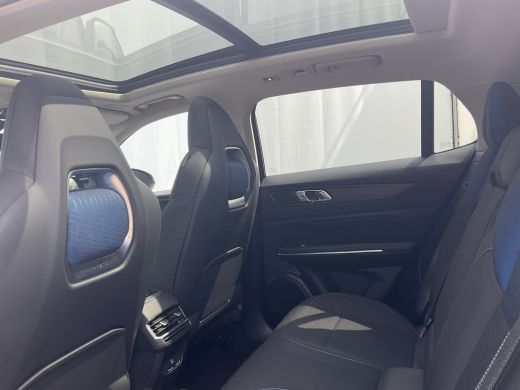 Lynk & Co 01 1.5 262pk PHEV Adapt.Cruise Pano Carplay Nav/Cam Stoelverw. Plug-in ActivLease financial lease