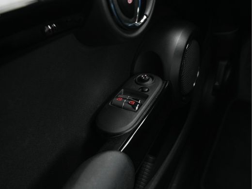 Mini Electric Basic 33 kWh [ 3-Fase ] (INCL.BTW) *FULL-LED | SPORT-SEATS | NAVI-FULLMAP | DIGI-COCKPIT | DAB+ |... ActivLease financial lease