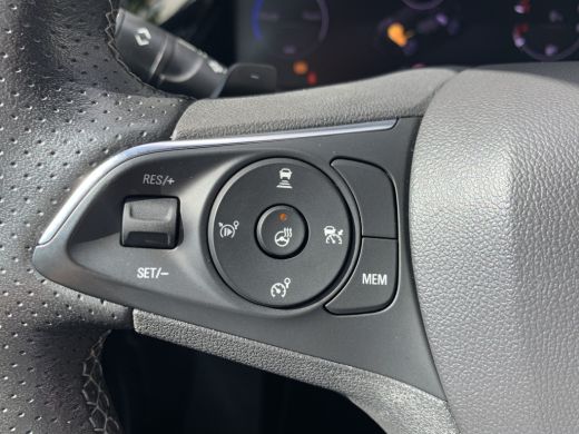 Opel Grandland 1.6 PHEV 300 PK GSE Airco | Camera | Cruise Control Adaptief | Keyless | Navi | PDC V&A | Stoel &... ActivLease financial lease