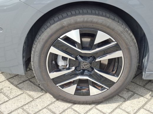 Peugeot 208 Allure HYbrid 110 e-DCS6 | 360 Camera | Achteruitrijcamera | Climate control ActivLease financial lease