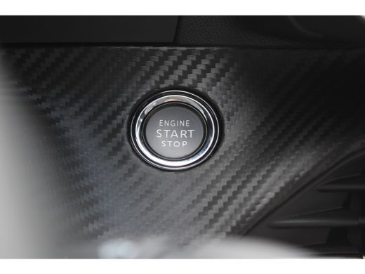 Peugeot e-2008 EV 136PK ALLURE PACK AUTOMAAT / NAVI / LEDER / CLIMA / LED / PDC / 17" LMV / CAMERA / KEYLESS / B... ActivLease financial lease