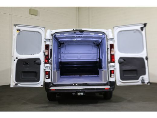 Renault Trafic 2.0 dCi 170pk L2 H1 Automaat Airco Navigatie Camera Trekhaak ActivLease financial lease