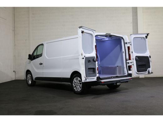 Renault Trafic 2.0 dCi 170pk L2 H1 Automaat Airco Navigatie Camera Trekhaak ActivLease financial lease