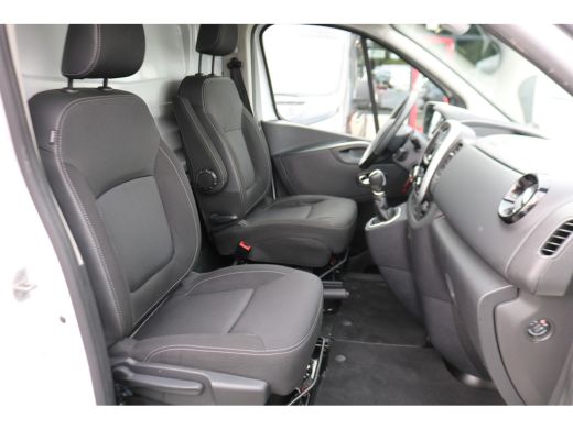 Renault Trafic 2.0 dCi 170pk L2 H1 Automaat Airco Navigatie Camera Trekhaak ActivLease financial lease