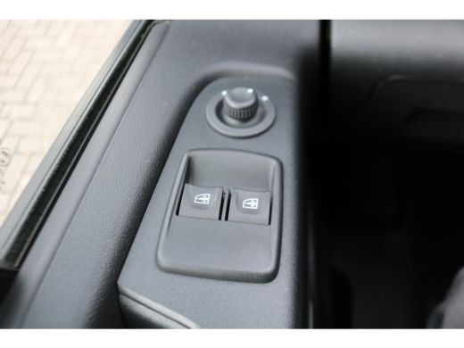 Renault Trafic 2.0 dCi 170pk L2 H1 Automaat Airco Navigatie Camera Trekhaak ActivLease financial lease