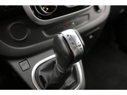Renault Trafic 2.0 dCi 170pk L2 H1 Automaat Airco Navigatie Camera Trekhaak ActivLease financial lease