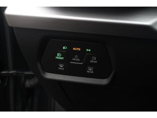 Seat Leon 1.4 TSI eHybrid PHEV FR Bus.Int. |Pano|Memory|StoelVW ActivLease financial lease