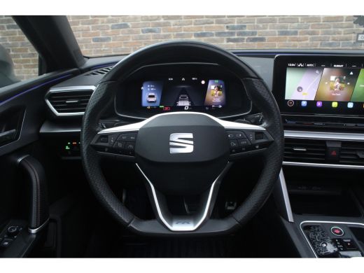 Seat Leon 1.4 TSI eHybrid PHEV FR Bus.Int. |Pano|Memory|StoelVW ActivLease financial lease