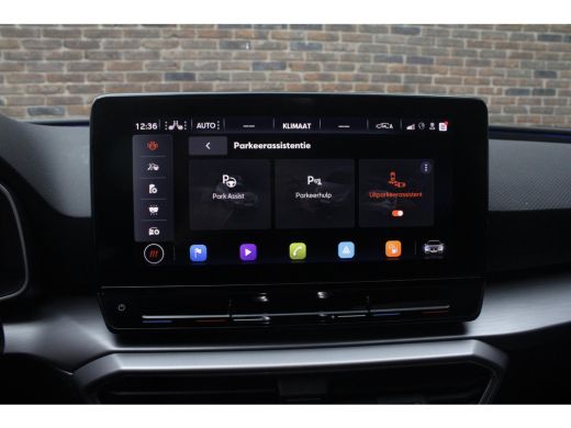 Seat Leon 1.4 TSI eHybrid PHEV FR Bus.Int. |Pano|Memory|StoelVW ActivLease financial lease