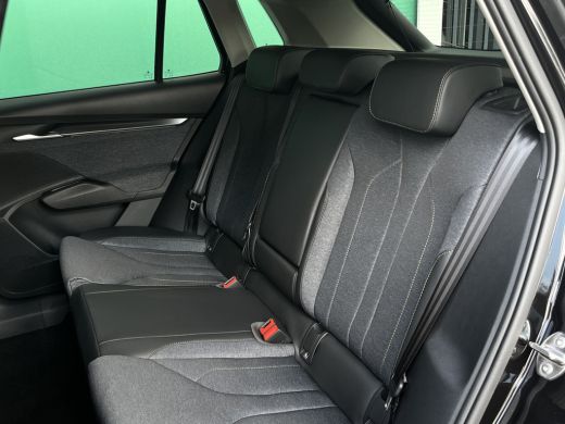Skoda Elroq 85 Business Edition - Tour | Adaptieve cruise control | Trekhaak ActivLease financial lease