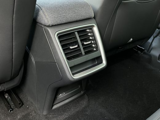Skoda Elroq 85 Business Edition - Tour | Adaptieve cruise control | Trekhaak ActivLease financial lease