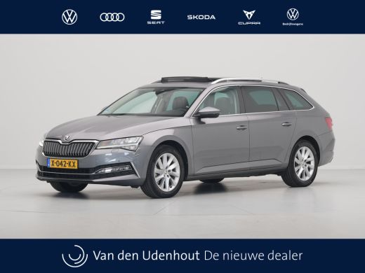 Skoda Superb Combi 1.4 TSI iV 218pk DSG Business Edition Plus Navigatie Wegkl. trekhaak Side assist Stoelverwa... Skoda Superb Combi 1.4 TSI iV 218pk DSG Business Edition Plus Navigatie Wegkl. trekhaak Side assist Stoelverwa...