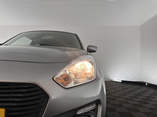 Suzuki Swift 1.2 Comfort *NAVI-FULLMAP | CAMERA | COMFORT/HEATED-SEATS | AIRCO | CRUISE | 16''ALU* ActivLease financial lease