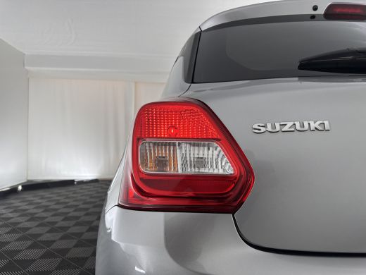 Suzuki Swift 1.2 Comfort *NAVI-FULLMAP | CAMERA | COMFORT/HEATED-SEATS | AIRCO | CRUISE | 16''ALU* ActivLease financial lease