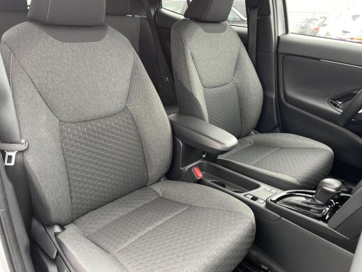 Toyota Yaris Cross 1.5 Hybrid Dynamic Airconditioning | Stoelverwarming| Stuurverwarming | Apple CarPlay & Android A... ActivLease financial lease