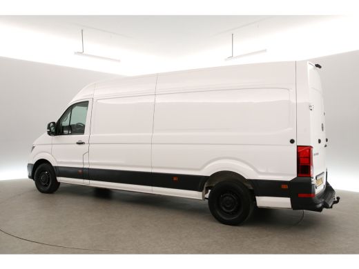 Volkswagen Crafter 35 2.0 TDI L4H3 140PK DSG Automaat 3000kg Trekgew. Trekhaak Airco Camera Cruise Carplay 3 Persoons ActivLease financial lease
