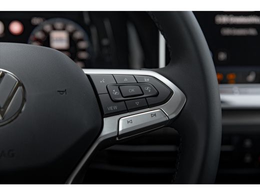 Volkswagen Golf Life Edition eHybrid Inclusief €2000,- inruilvoordeel | 'App-Connect' draadloze smartphone integr... ActivLease financial lease