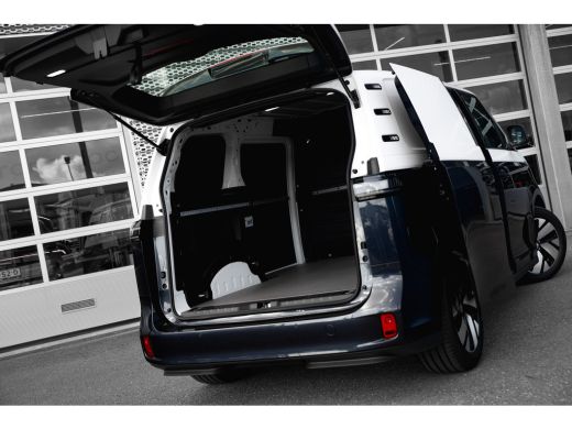 Volkswagen ID. Buzz Cargo Cargo Anniversary Edition | Led | Two-Tone | Trekhaak | ActivLease financial lease