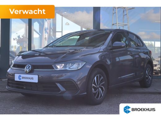 Volkswagen Polo Life Edition | 'App-Connect' smartphone integratie | Buitenspiegels elektrisch instel- verwarm- e... Volkswagen Polo Life Edition | 'App-Connect' smartphone integratie | Buitenspiegels elektrisch instel- verwarm- e...