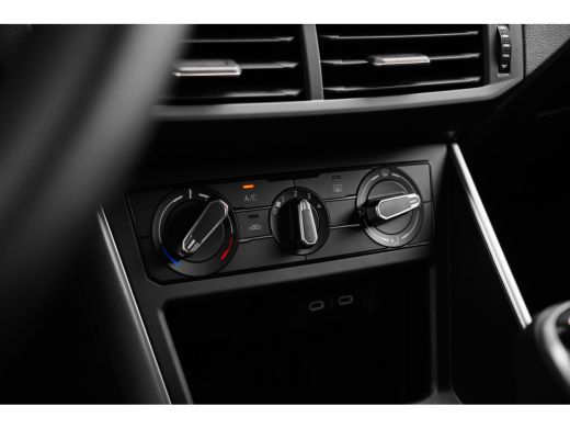 Volkswagen Polo Life Edition Inclusief €2000,- inruilvoordeel | 'App-Connect' smartphone integratie | Buitenspieg... ActivLease financial lease