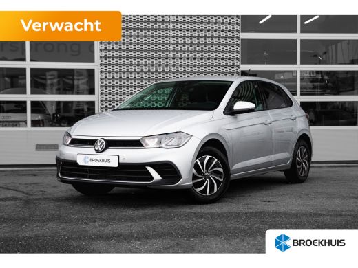 Volkswagen Polo Life Edition | 'App-Connect' smartphone integratie | Buitenspiegels elektrisch instel- verwarm- e... Volkswagen Polo Life Edition | 'App-Connect' smartphone integratie | Buitenspiegels elektrisch instel- verwarm- e...