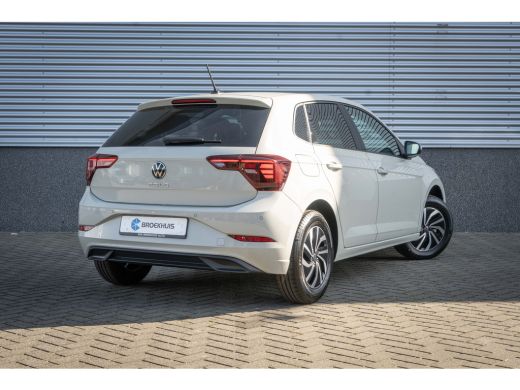 Volkswagen Polo Life Edition Inclusief €2000,- inruilvoordeel | 'App-Connect' smartphone integratie | Buitenspieg... ActivLease financial lease