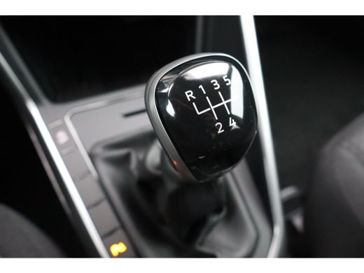 Volkswagen Polo Life Edition Inclusief &euro;2000,- inruilvoordeel | 'App-Connect' smartphone integratie | Buitenspieg... ActivLease financial lease