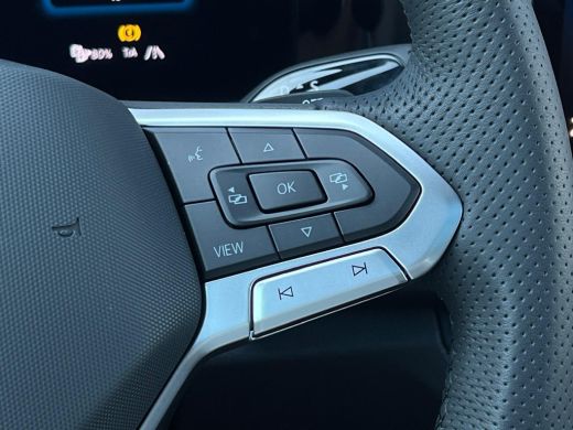 Volkswagen Tiguan R-Line Edition - eHybrid | 'App-Connect' draadloze smartphone integratie | Automatische afstandsr... ActivLease financial lease