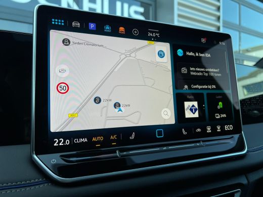 Volkswagen Tiguan R-Line Edition - eHybrid | 'App-Connect' draadloze smartphone integratie | Automatische afstandsr... ActivLease financial lease