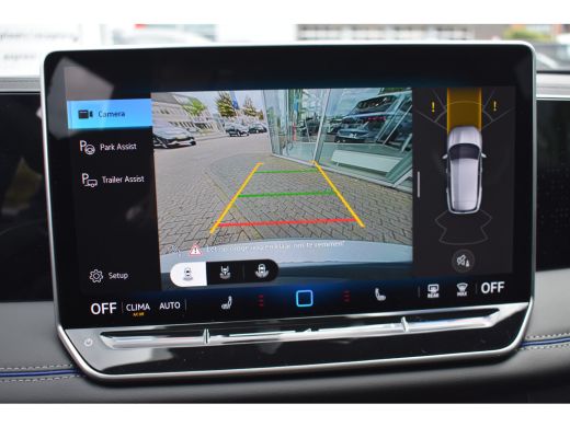 Volkswagen Tiguan R-Line Edition - eHybrid | 'App-Connect' draadloze smartphone integratie | Automatische afstandsr... ActivLease financial lease